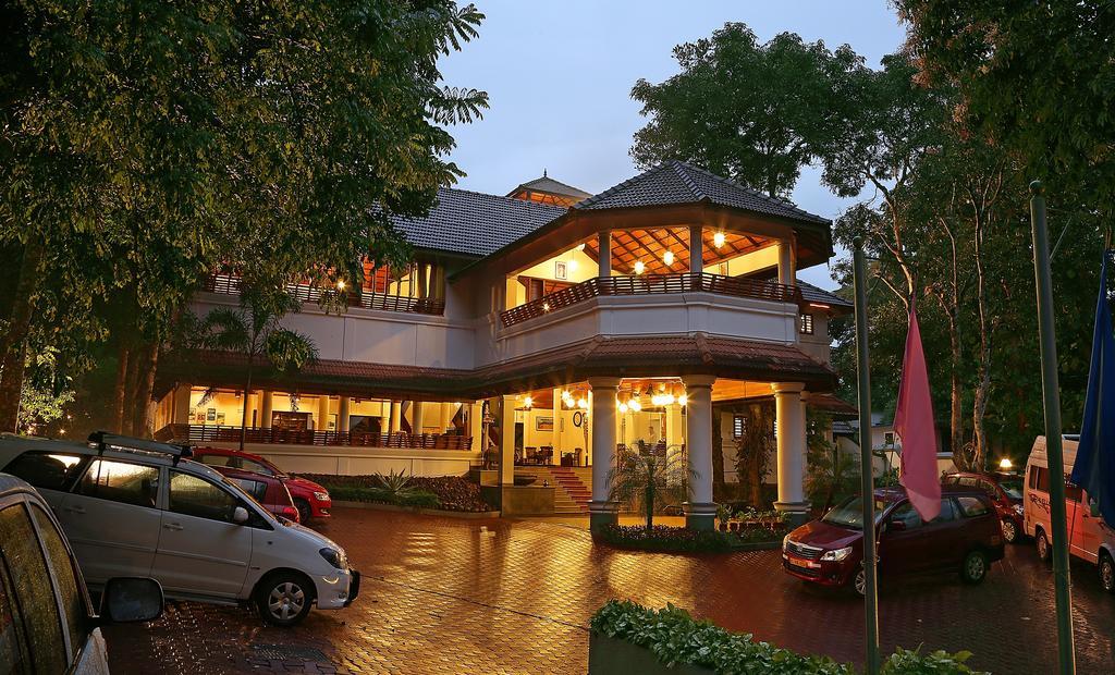 Elephant Court Thekkady Eksteriør bilde